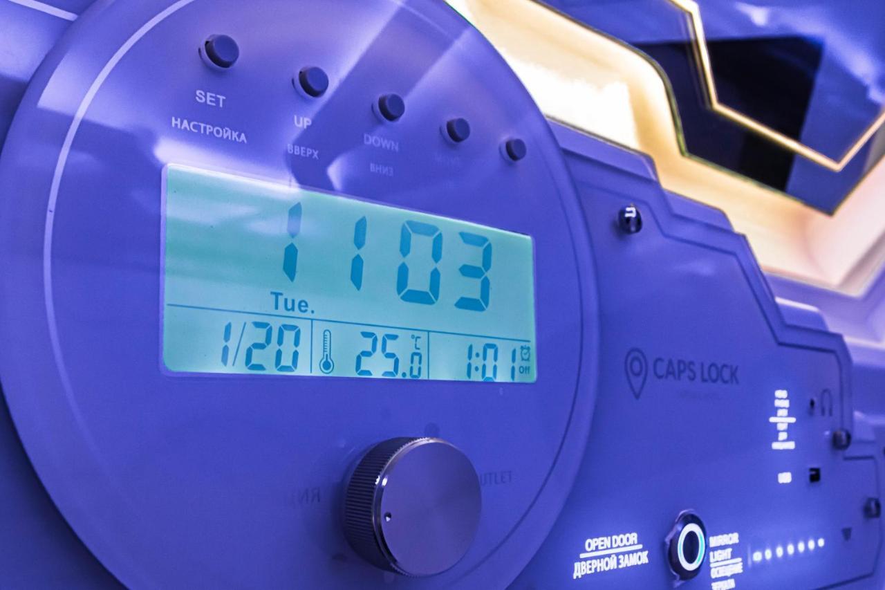 Caps Lock Airport Hotel アスターナ エクステリア 写真
